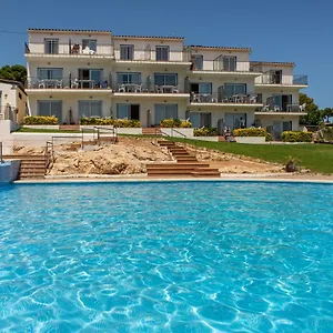 https://rvhotels-apartamentos-torrevella.catalonia-hotels.com